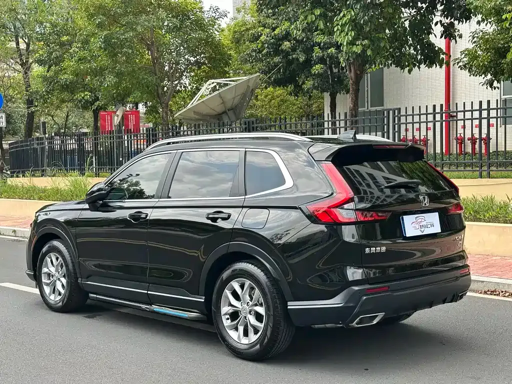 Honda CR-V — фото 6