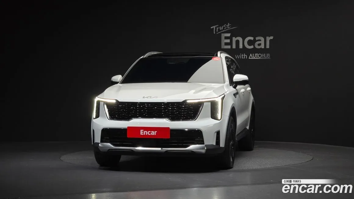 Kia Sorento — фото 10
