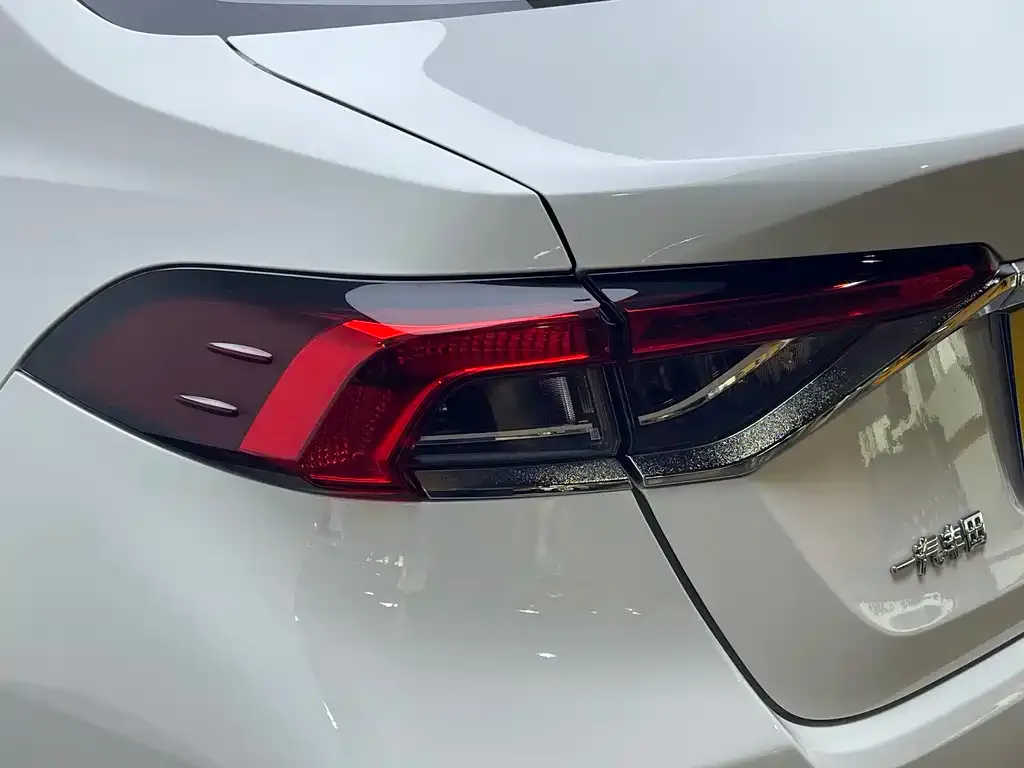 Toyota Corolla 2022 из CN, фото 8