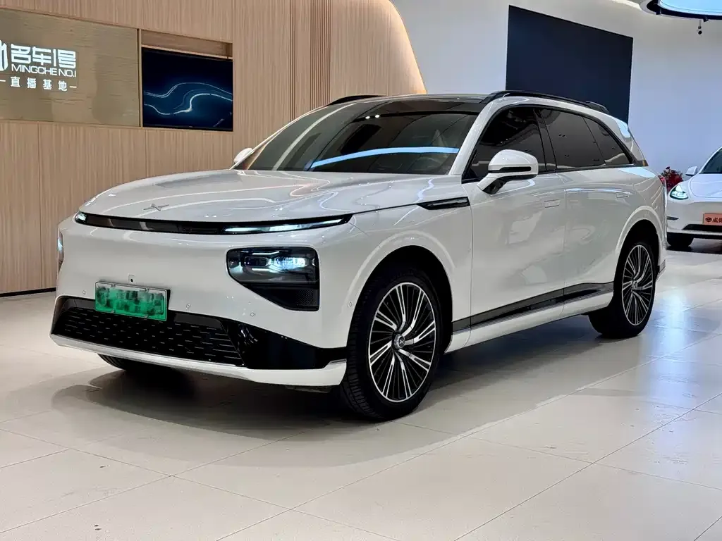 XPeng G9