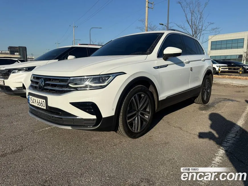 Volkswagen Tiguan — фото 1