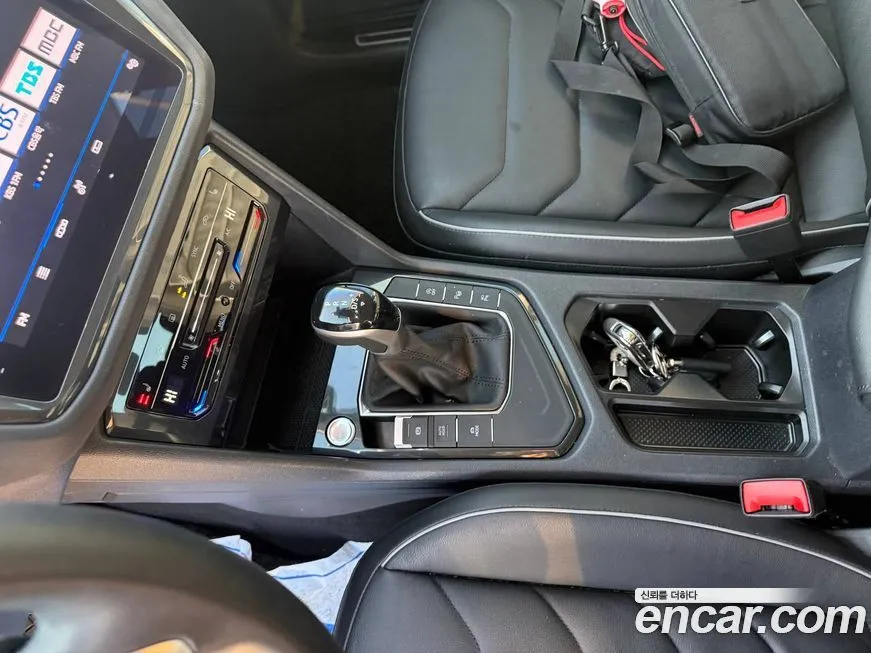 Volkswagen Tiguan — фото 5