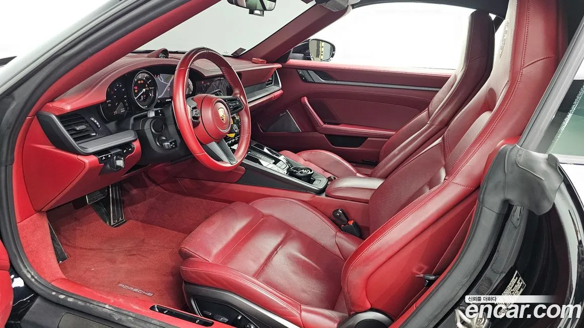 Porsche 911 2021 из KR, фото 6