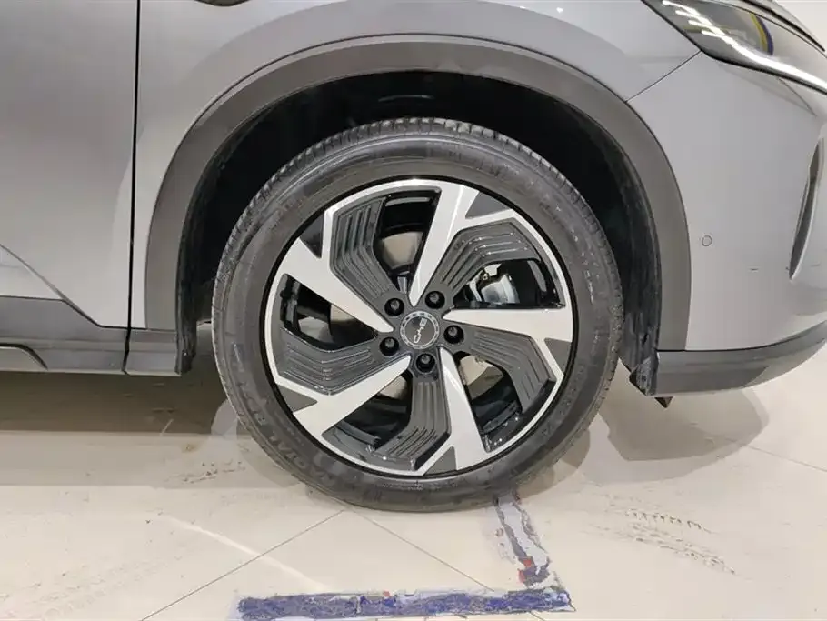 BYD Seal 05 DM-i — фото 6