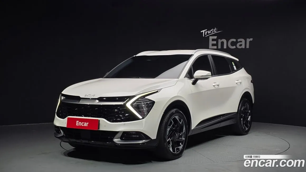 Kia Sportage — фото 1
