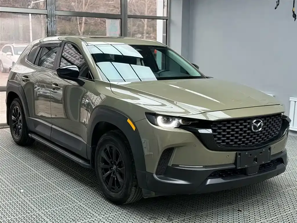 Mazda CX-50 — фото 1