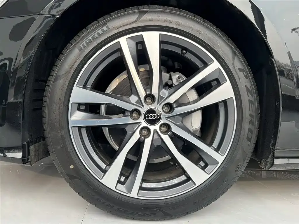 Audi A6L 2026 из CN, фото 8