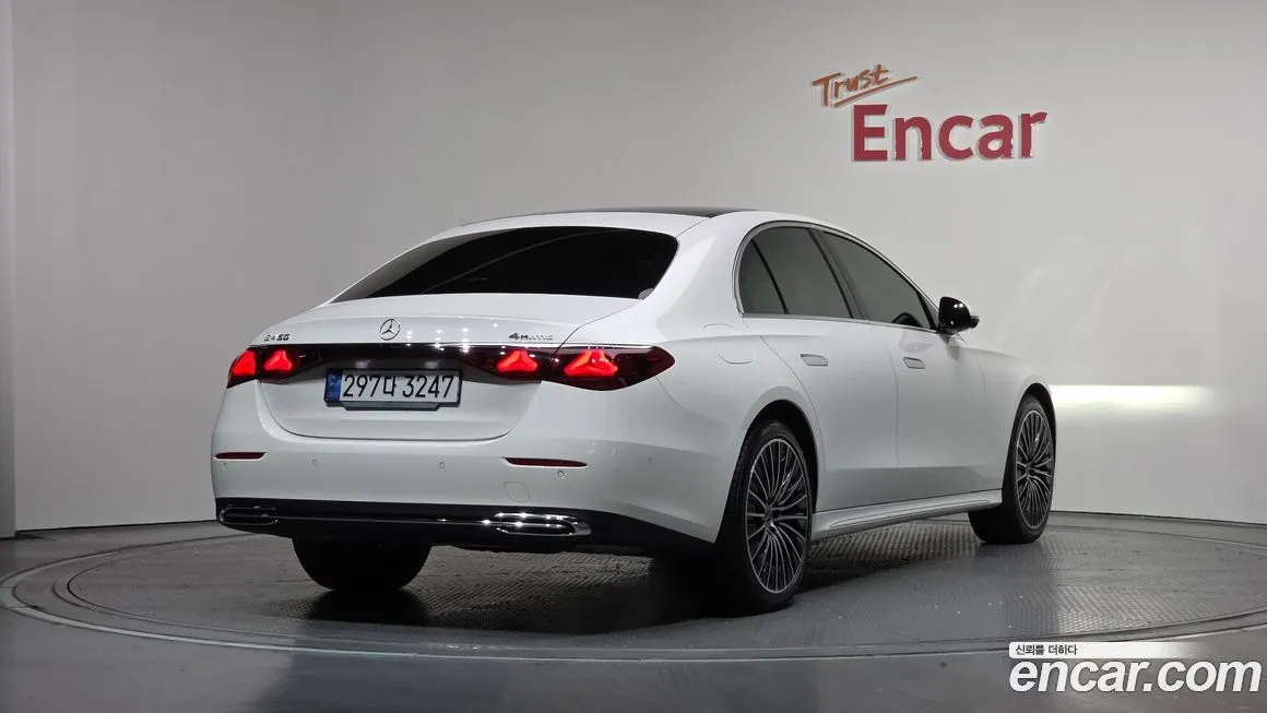 Mercedes-Benz E-Class 2024 из KR, фото 8