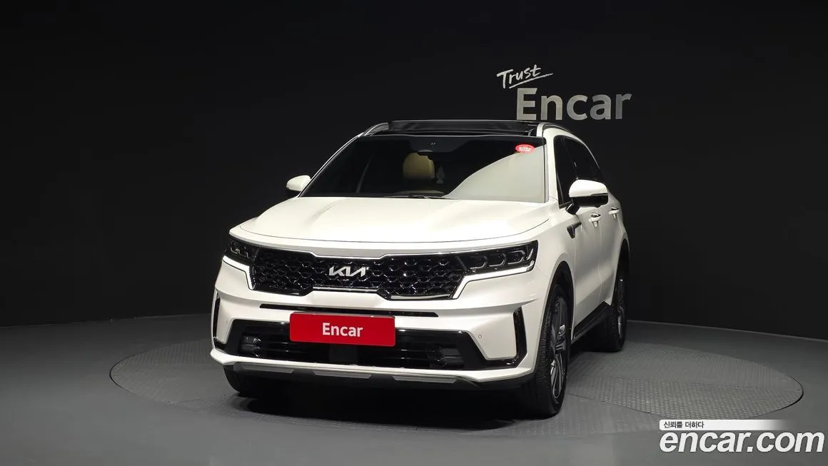 Kia Sorento — фото 9