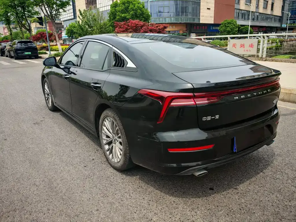 Bestune B70 2024 из CN, фото 5