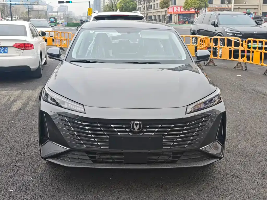 Changan Eado 2026 из CN, фото 9