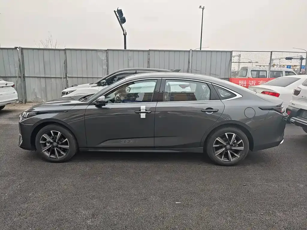 Changan Eado 2026 из CN, фото 6
