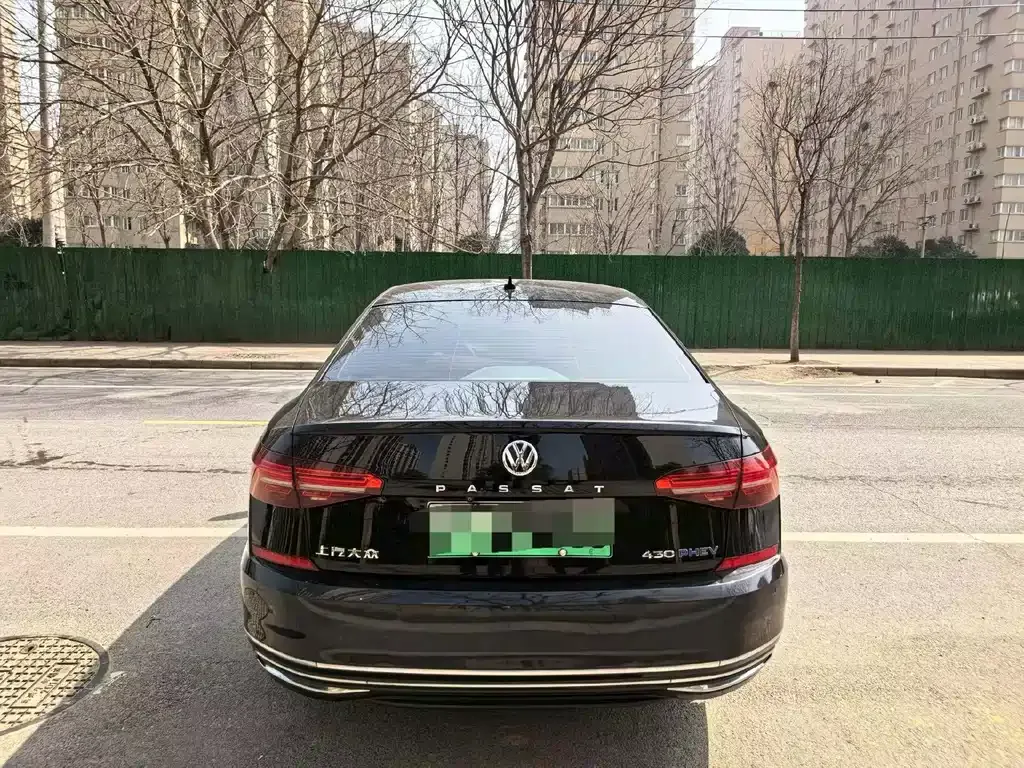 Volkswagen Passat New Energy — фото 7