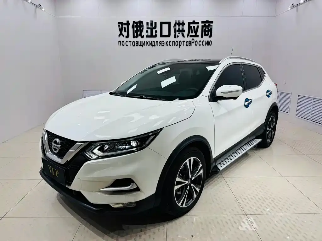 Nissan Qashqai — фото 1