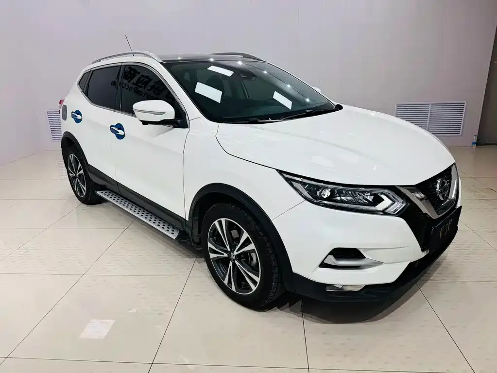 Nissan Qashqai — фото 3