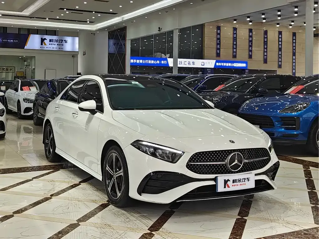 Mercedes-Benz A-Class — фото 3