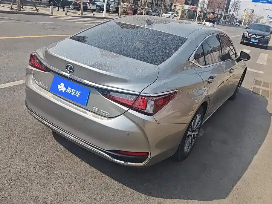 Lexus ES 2023 из CN, фото 9