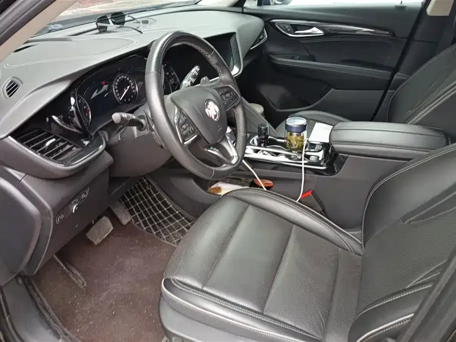 Buick Envision Plus — фото 4