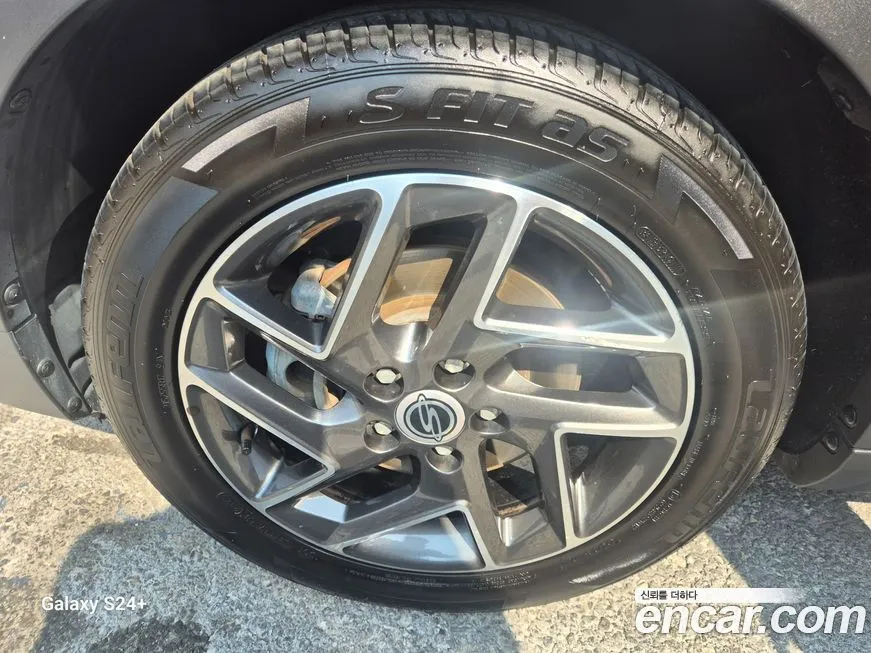 KG Mobility (Ssangyong) TIBOLI 2022 из KR, фото 7