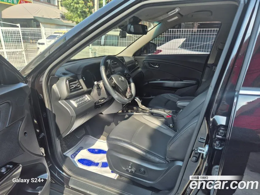KG Mobility (Ssangyong) TIBOLI 2022 из KR, фото 4