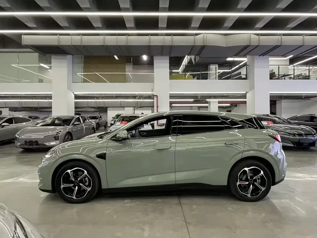 BYD Seal 06GT — фото 10