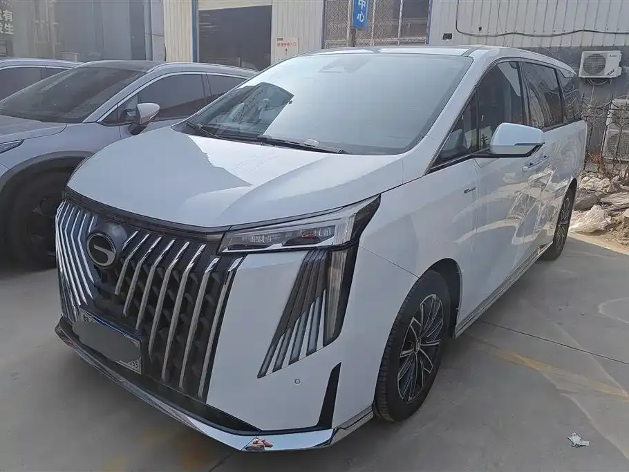 GAC Motor Trumpchi M8 — фото 1