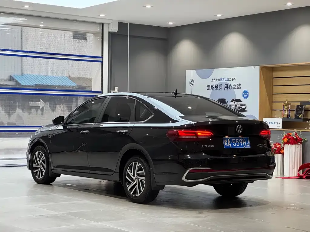 Volkswagen Lavida 2023 из CN, фото 5