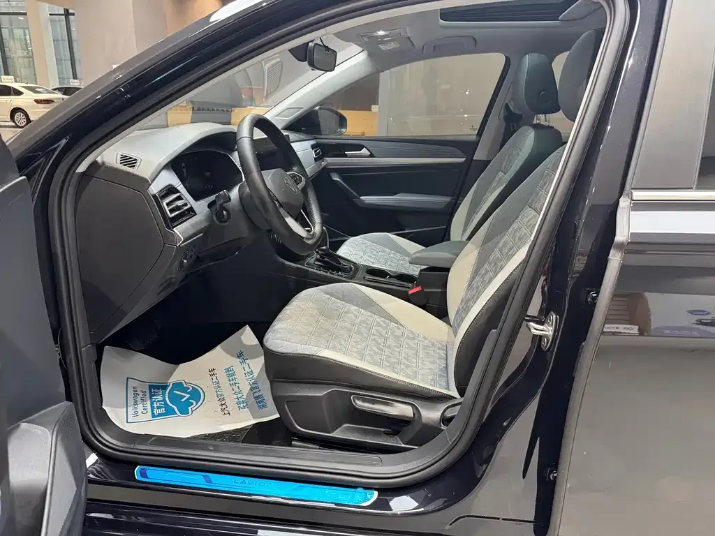 Volkswagen Lavida 2023 из CN, фото 10