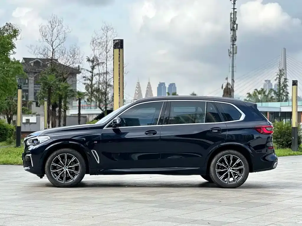 BMW X5 2022 из CN, фото 2