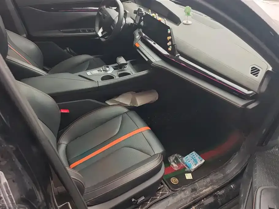 Changan UNI-V 2024 из CN, фото 5