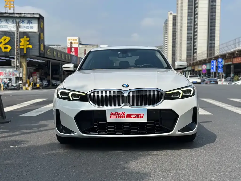 BMW 3 Series — фото 1