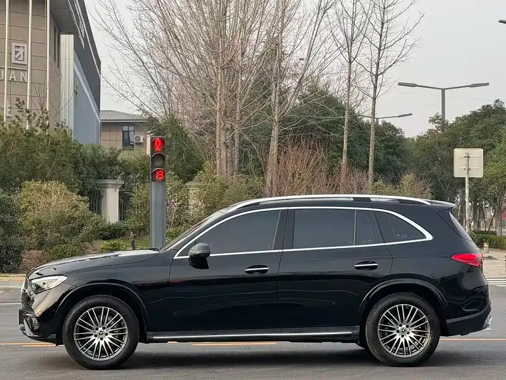 Mercedes-Benz GLC — фото 9
