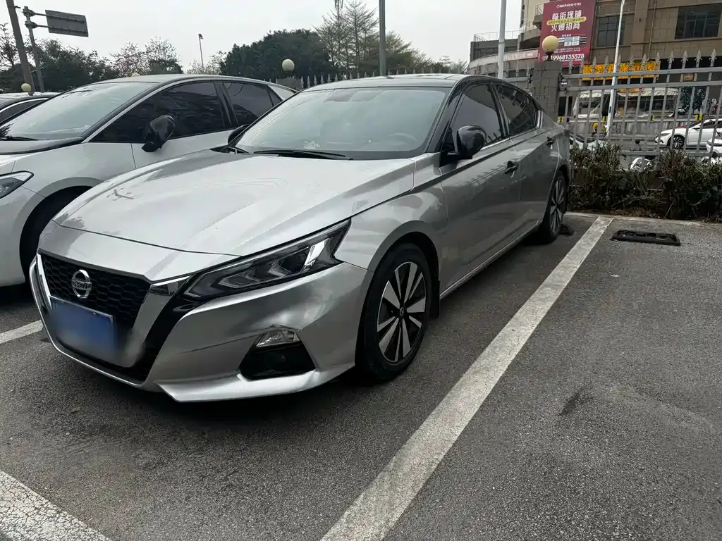 Nissan Teana 2022 из CN, фото 1