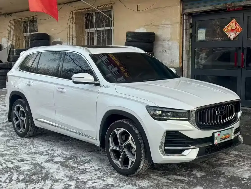 Geely Xingyue L — фото 1