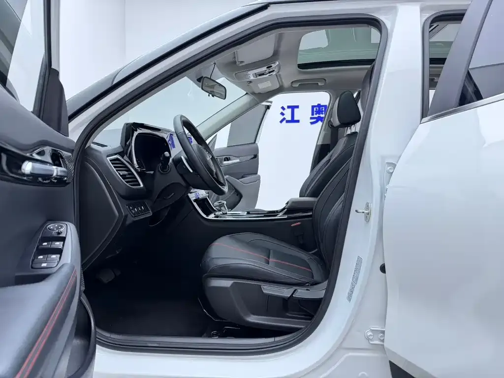 Kia KX3 — фото 10