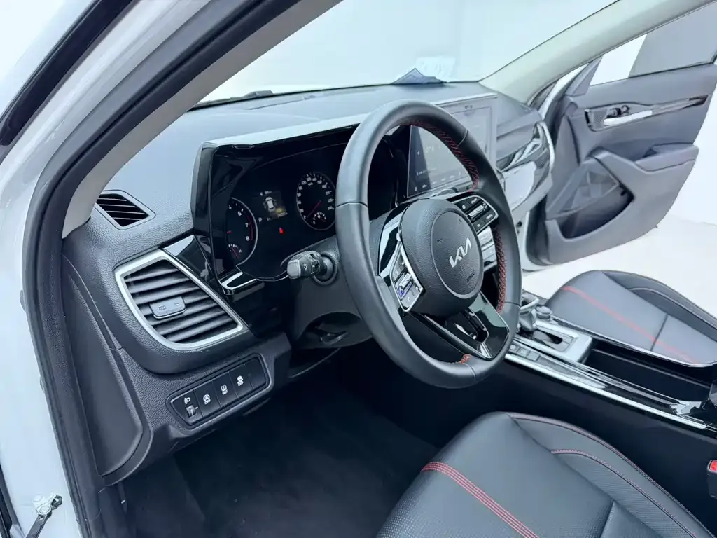 Kia KX3 — фото 9