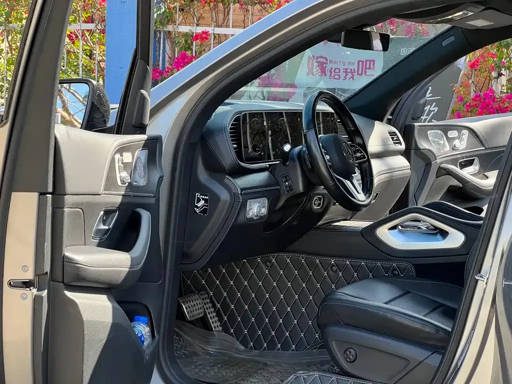 Mercedes-Benz GLS 2022 из CN, фото 4