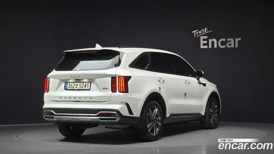 Kia Sorento — фото 3