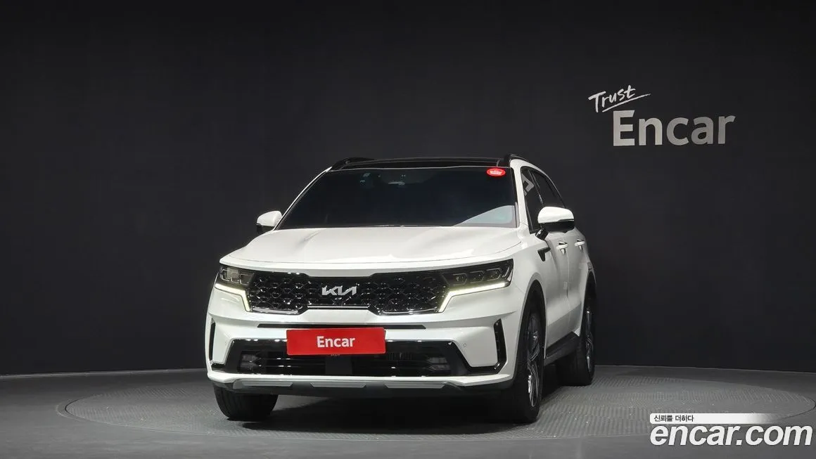 Kia Sorento — фото 8