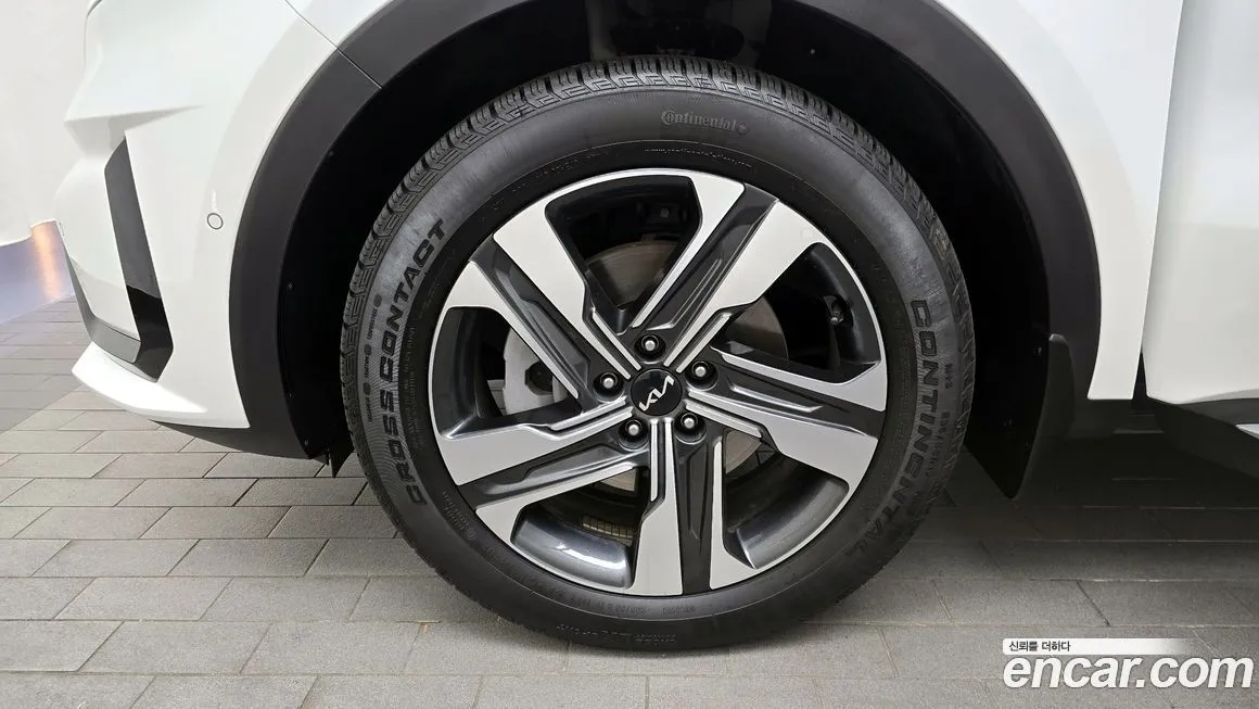 Kia Sorento — фото 9