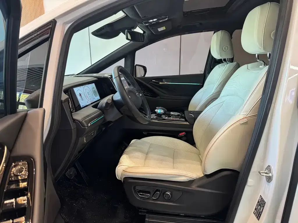 GAC Motor Trumpchi M8 2023 из CN, фото 10