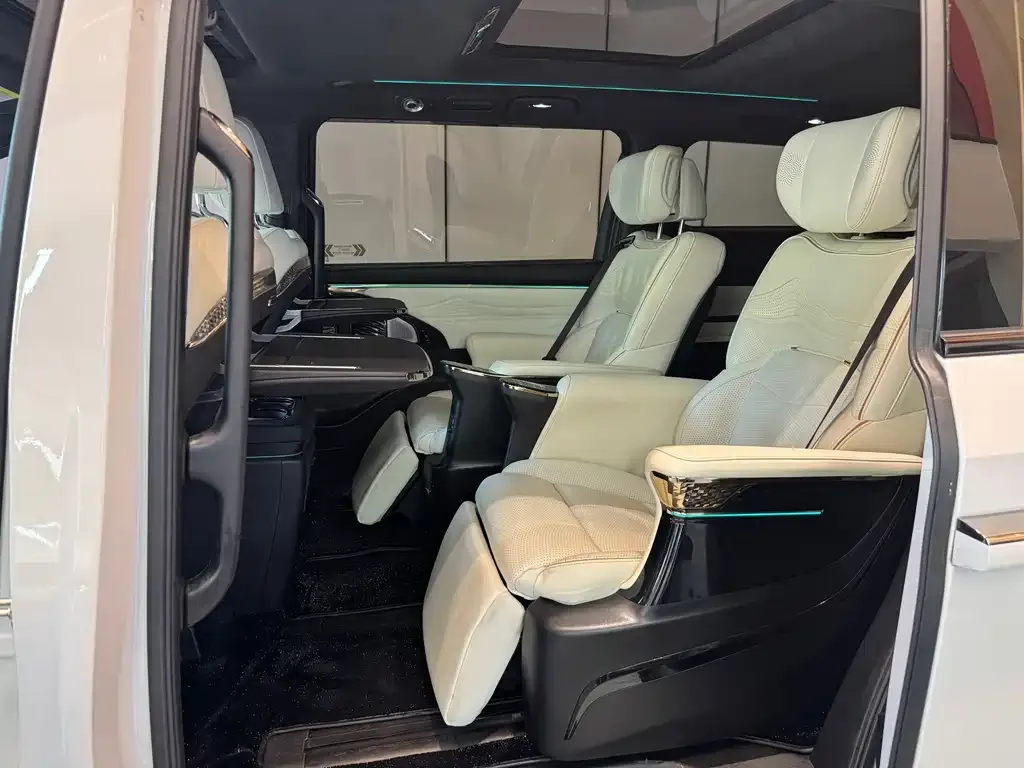GAC Motor Trumpchi M8 2023 из CN, фото 3