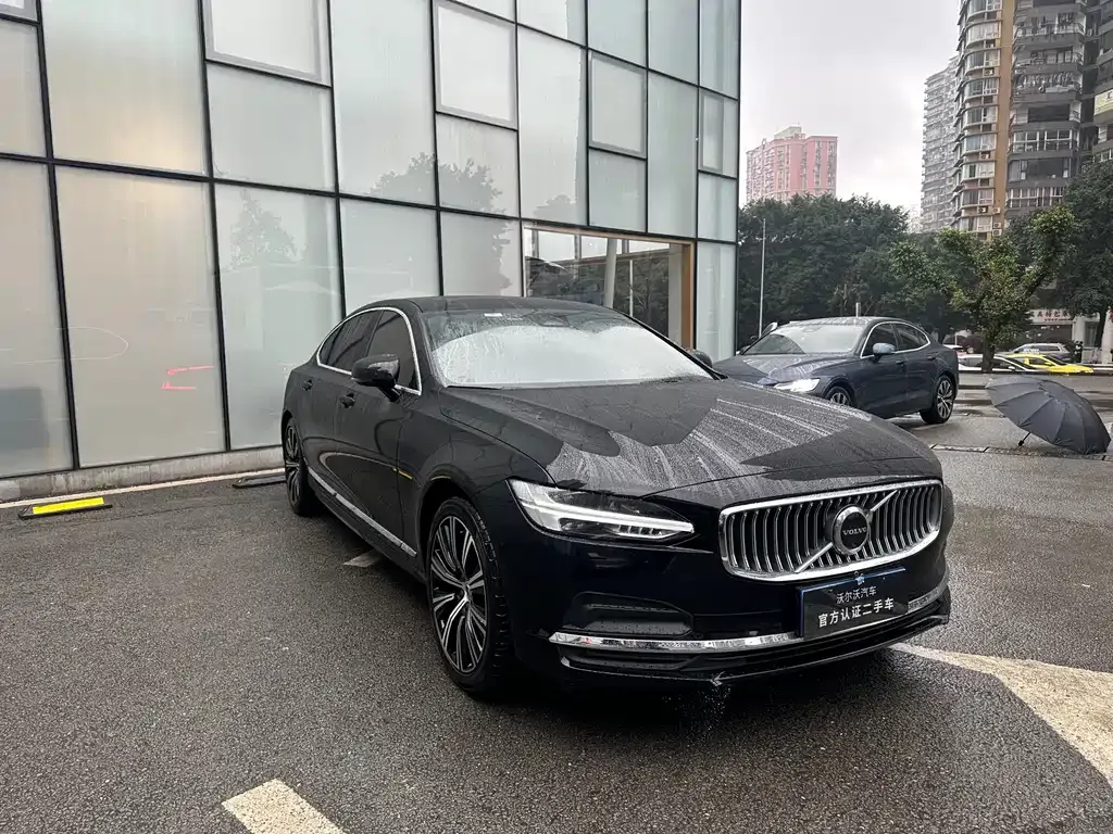 Volvo S90 — фото 9
