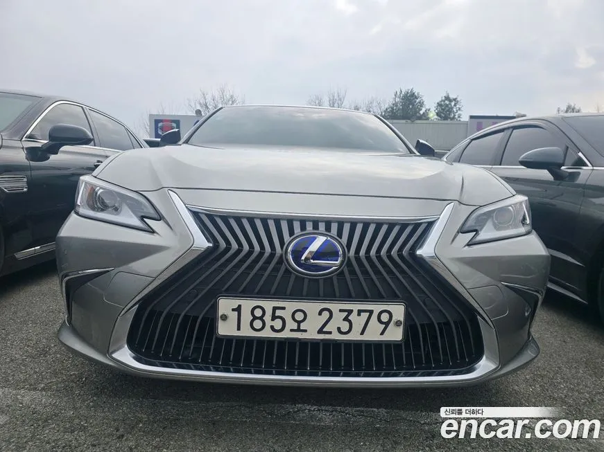 Lexus ES 2021 из KR, фото 9