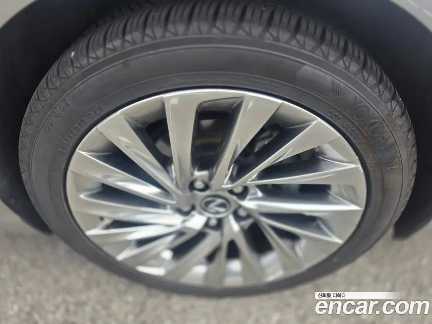 Lexus ES 2021 из KR, фото 7