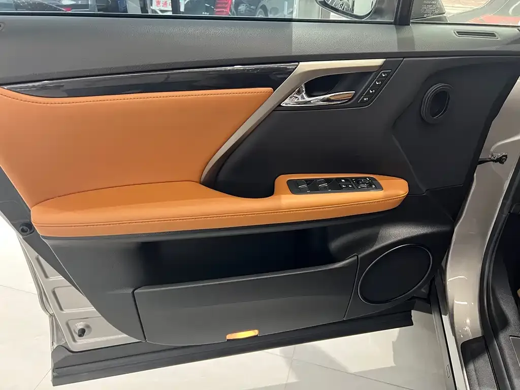 Lexus RX 2021 из CN, фото 3