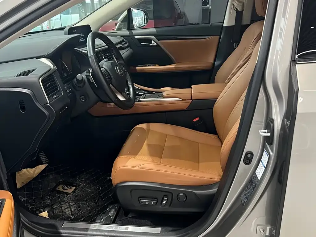 Lexus RX 2021 из CN, фото 2