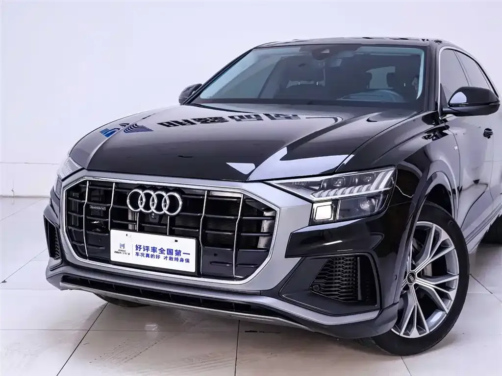 Audi Q8 — фото 10