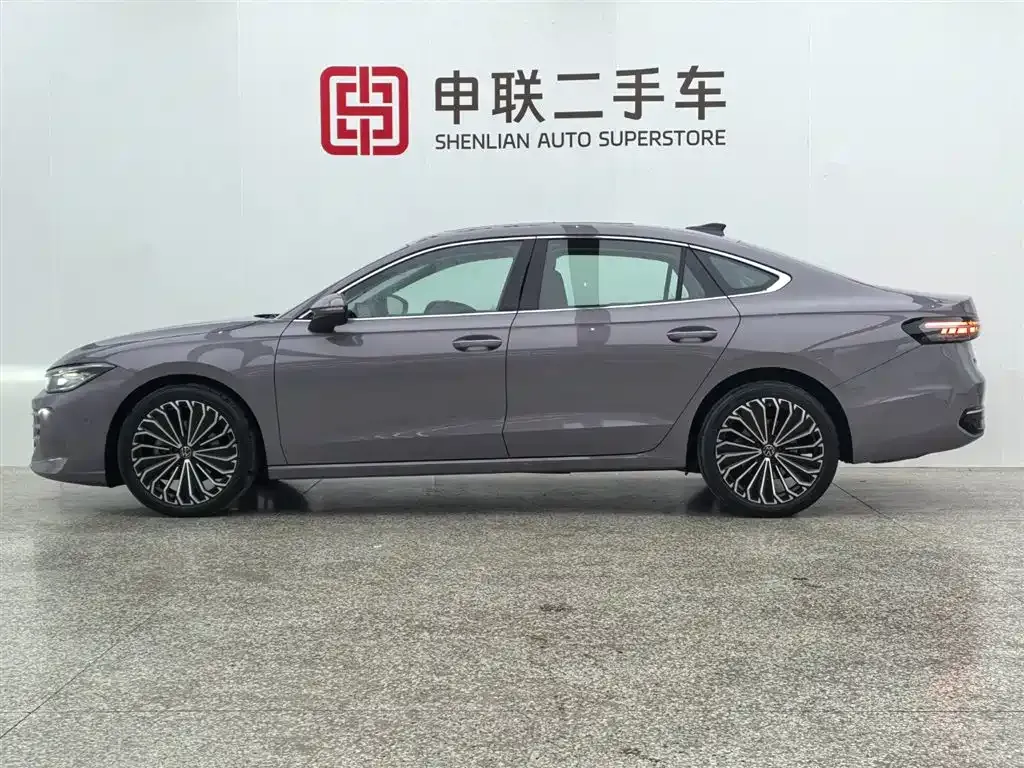 Volkswagen Passat — фото 6
