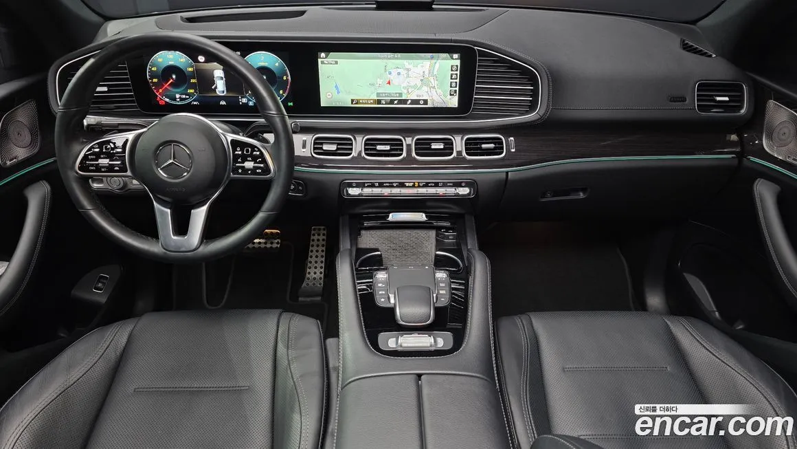 Mercedes-Benz GLE-Class — фото 10